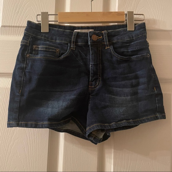 NWOT BP Denim Shorts / Size 27 - Picture 3 of 6